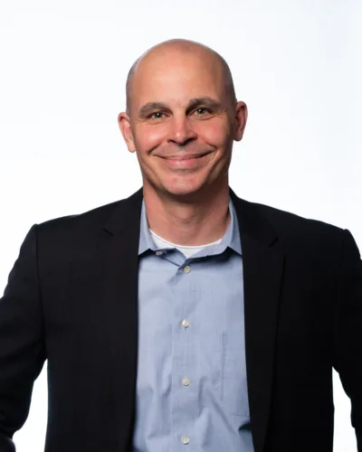 Headshot of Travis Reding