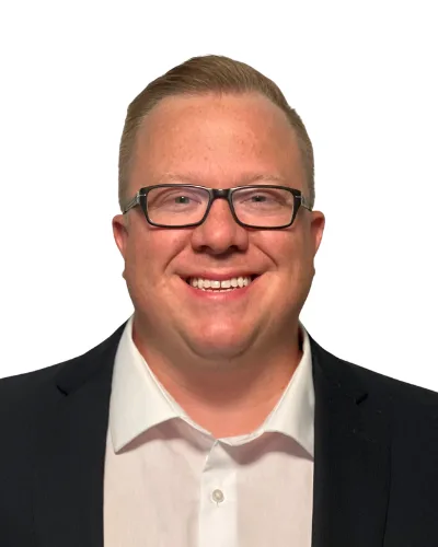 Headshot of Daniel Perry