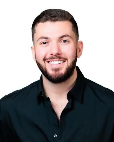 Headshot of Tyler Howell