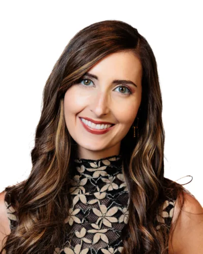 Headshot of Victoria Ragan