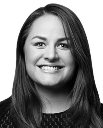 Headshot of Catherine Farris