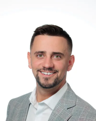 Headshot of Jarred Howell