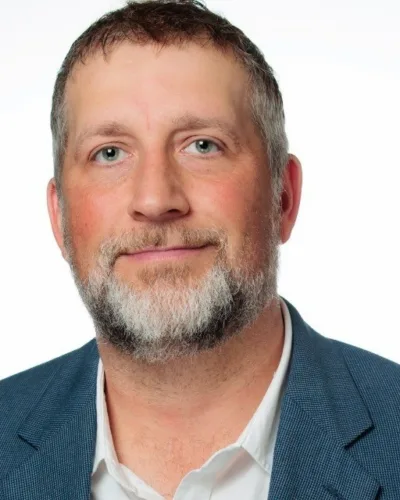 Headshot of Scott Collier