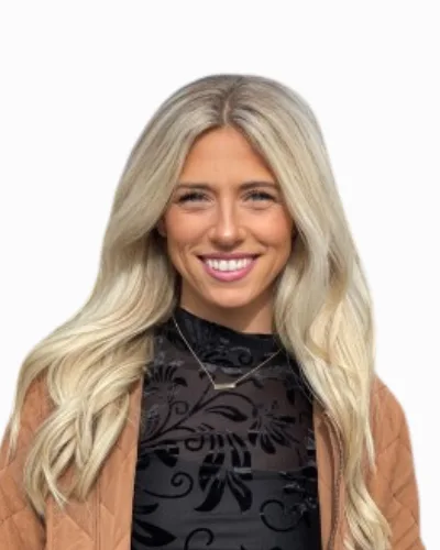 Headshot of Thai Triesch