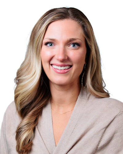 Headshot of Amy Torigian