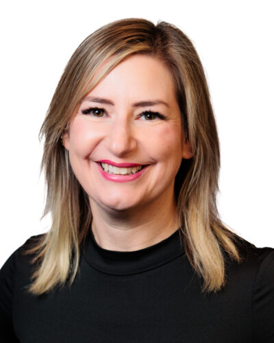 Headshot of Katie Dahlstrom