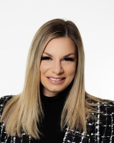 Headshot of Kristin Valdes