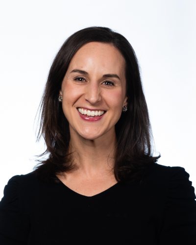 Headshot of Laura Lashbrook Colby