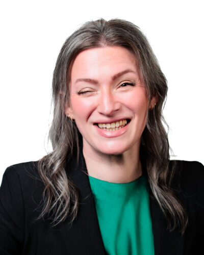 Alisha Murdock serves as Division Director at Beacon Hill Financial, part of Beacon Hill, a leading staffing and consultation firm. Known for her approachable leadership and financial staffing expertise, Alisha connects top finance professionals with companies seeking tailored workforce solutions.