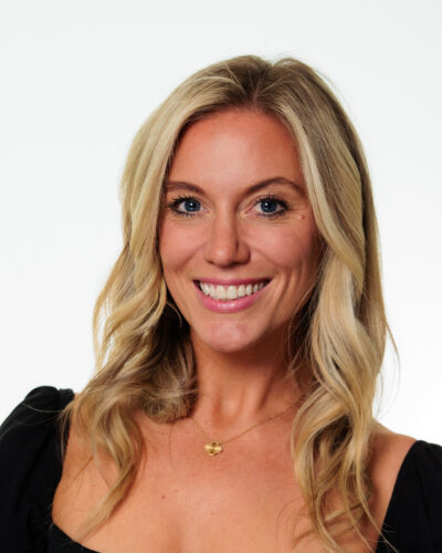 Headshot of Lindsay (Thomas) Costa