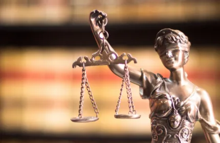 Lady Justice statue, symbolizing financial management for law firms and legal departments.