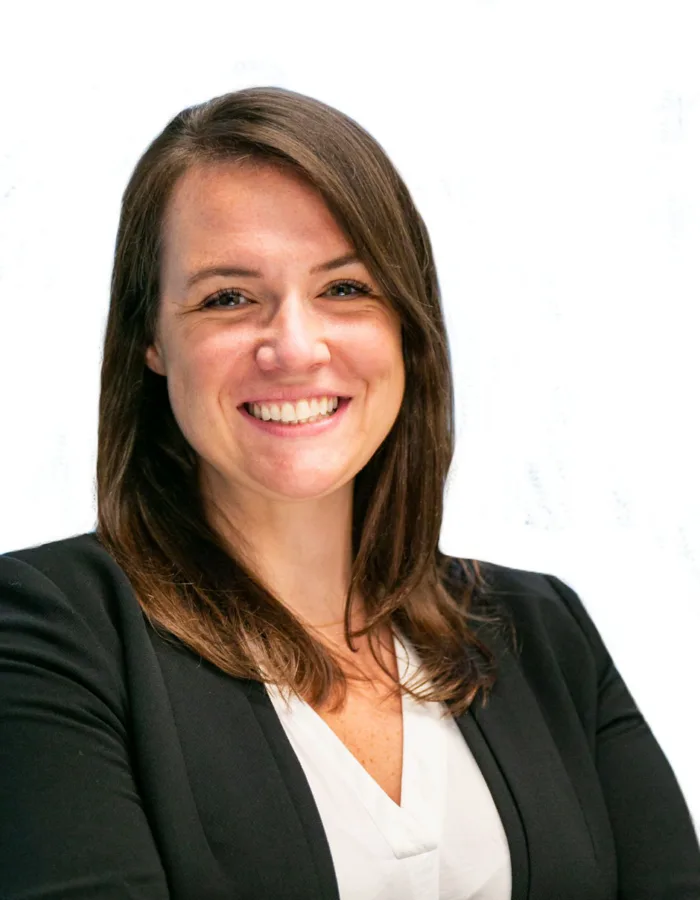 Headshot of Liz Hoffmann