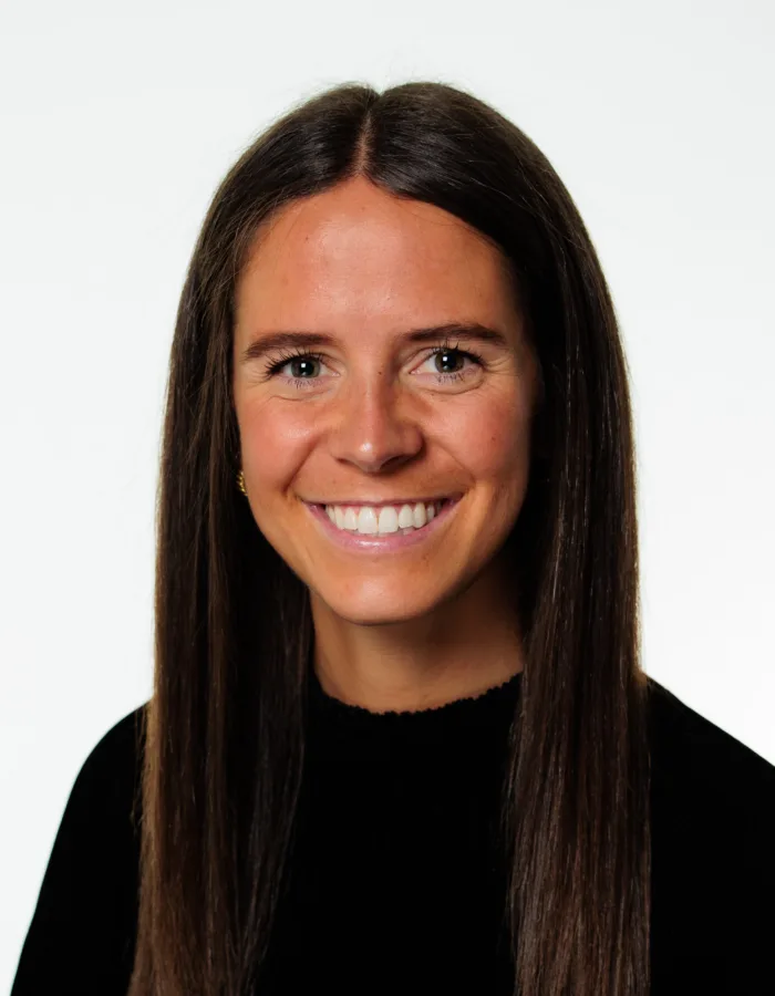 Headshot of Caitlin Hough