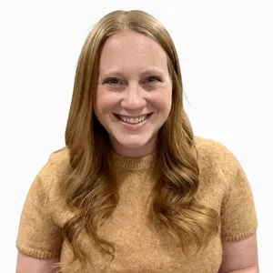 headshot of Amy Hess