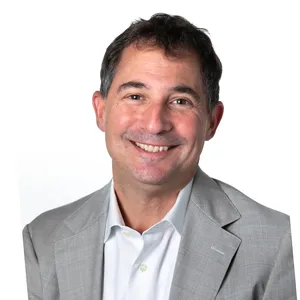 headshot of Andrew Wang