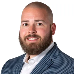 headshot of Bob Haas