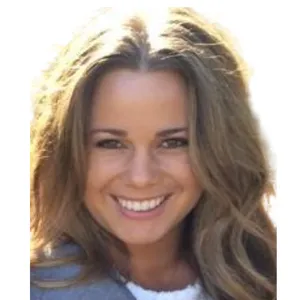 headshot of Brianna Saliano