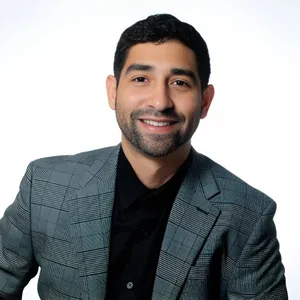 headshot of Rod Salas