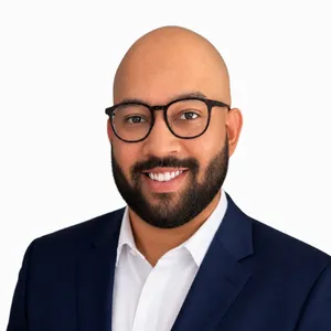 headshot of Tyree Dennis