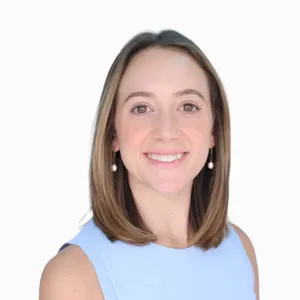 headshot of Darcy Dyer