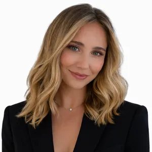 headshot of Savanna Prukop