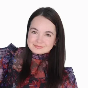 headshot of Samantha Deems