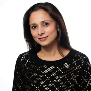 headshot of Navjit Dang