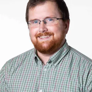 headshot of Matt Summit