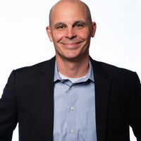 Headshot of Travis Reding