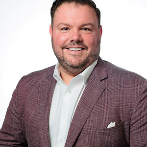 headshot of Jeff Innis