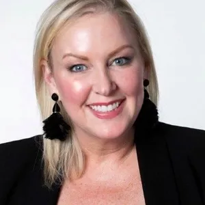 headshot of Kim Ayers