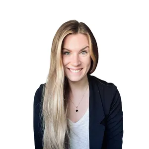 headshot of Kelsey Swiger