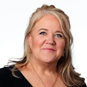 headshot of Trish Kellogg